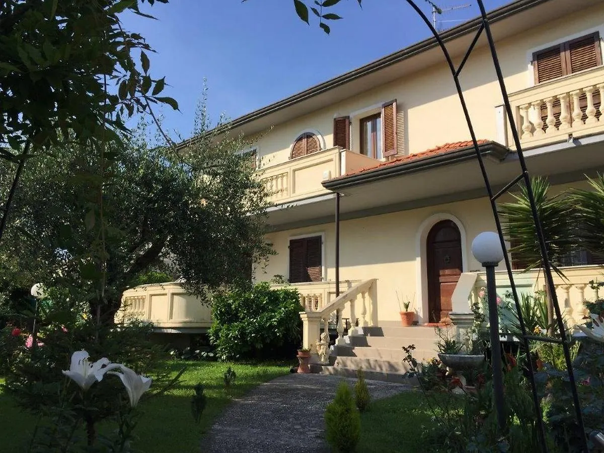 Casa Tirrena 600M From Sea - Happy Rentals Marina di Massa